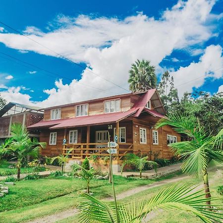 Posada Edelweiss Oxapampa Bagian luar foto