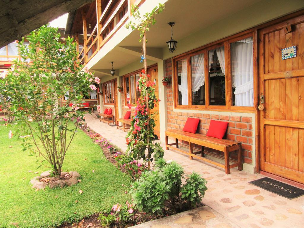Posada Edelweiss Oxapampa Bagian luar foto