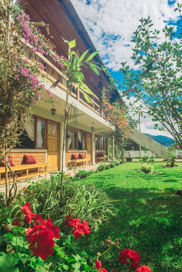Posada Edelweiss Oxapampa Bagian luar foto