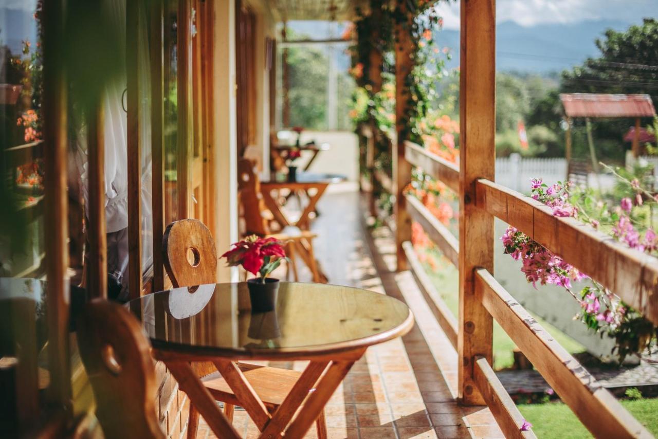 Posada Edelweiss Oxapampa Bagian luar foto